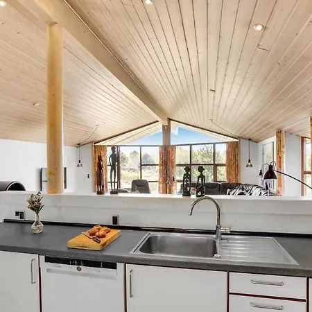 5 Bedroom Nice In Romo