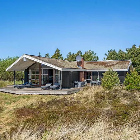 5 Bedroom Nice In Romo *